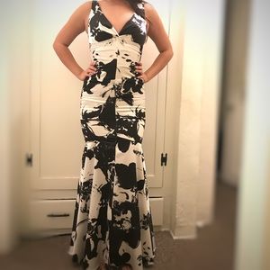 B&W floral satin ruched gown